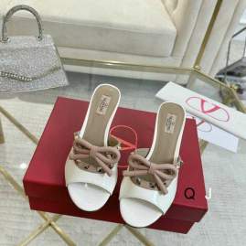 Picture of Valentino Shoes _SKUValentinosz35-406CMJ110220237
